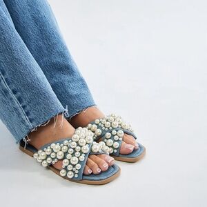 Flat Sandals